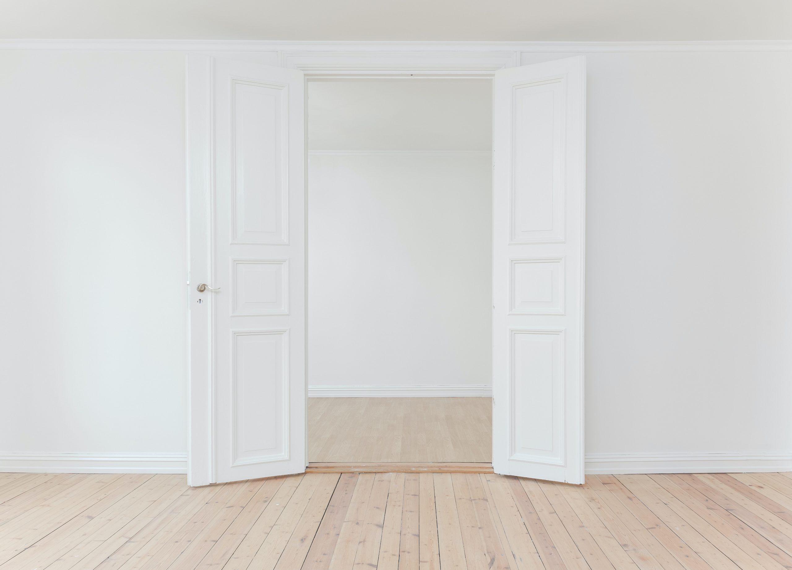 Read more about the article Why Every Mom in Real Estate Should Have a Coach