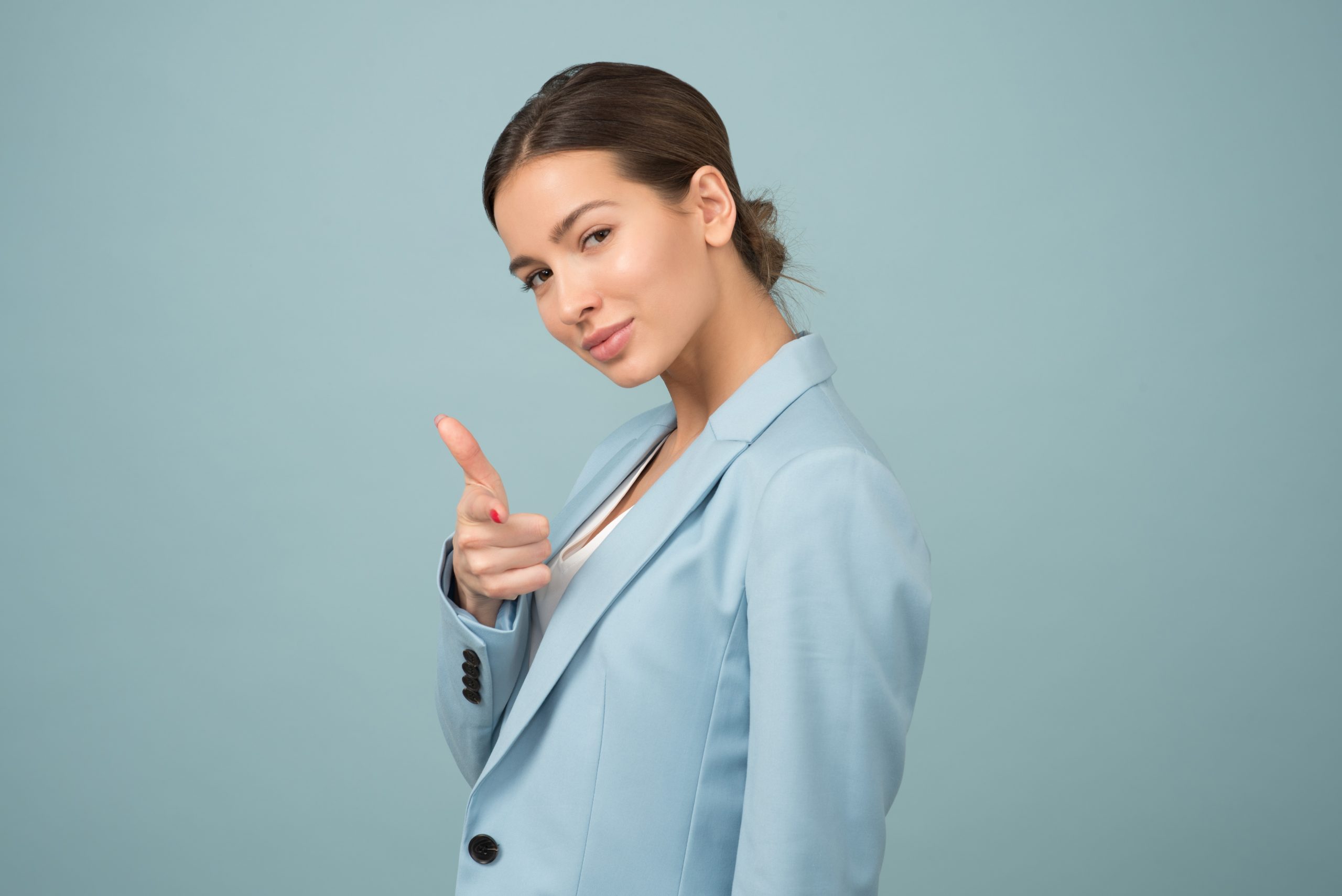 Read more about the article 3 Tricks to Build Confidence That Will Help Establish Your Authentic Voice